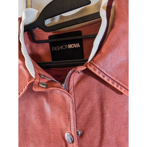 Fashion Nova Women's Cheer You On Varsity Bomber Jacket Red Plus 1x Curve [C03] - Picture 4 of 9